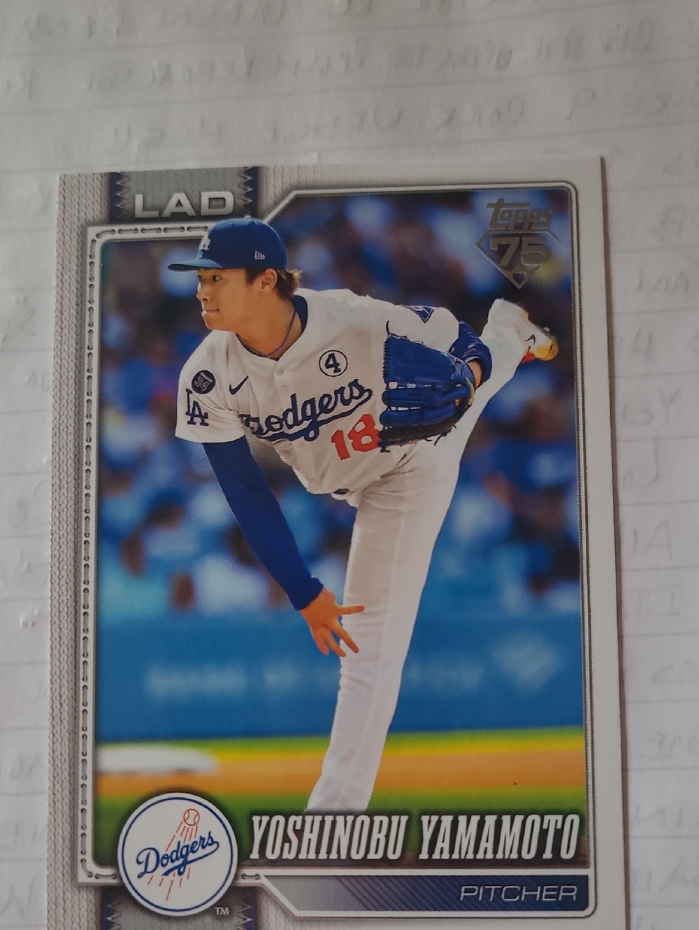 Topps Dodgers Yoshinobu Yamamoto Card - Blue/White